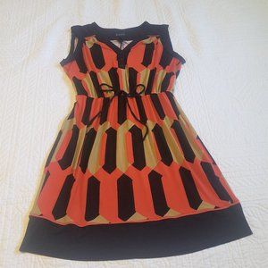 En Focus Dress in Dark Navy/Orange/Tan in Geo Pattern